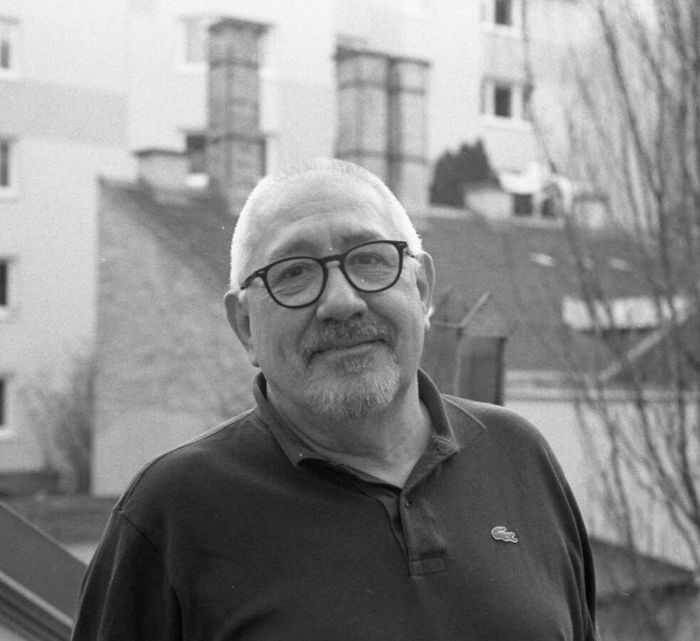 Vicente Manzana
